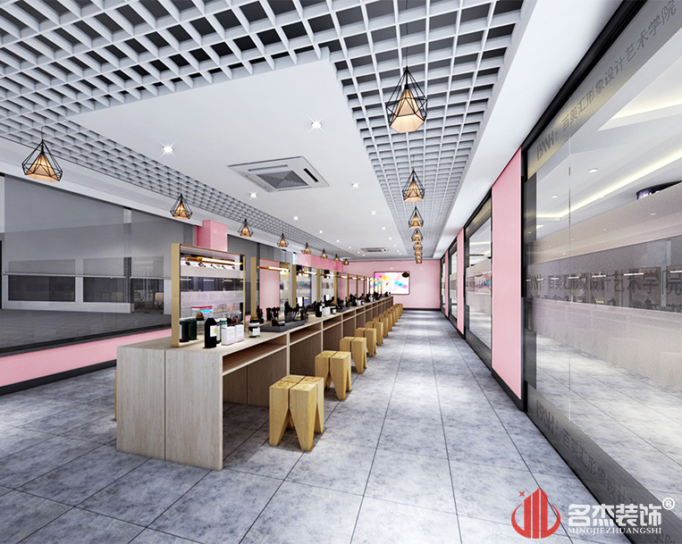 ������ѧУװ�����