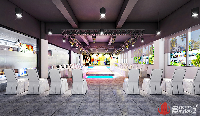 ������ѧУװ�����