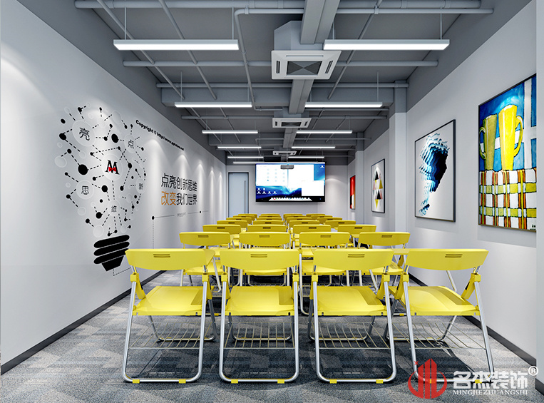 ��ѵ��װ�����