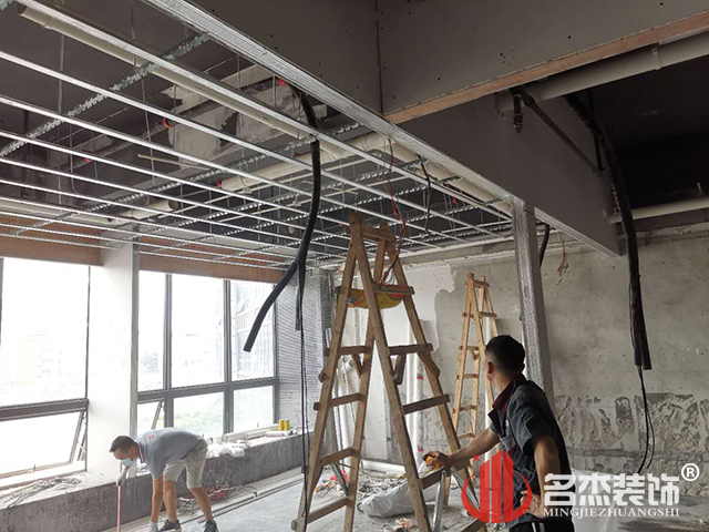 �칫��װ��