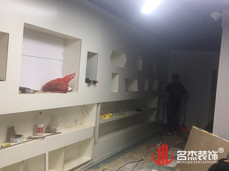 ����װ����ƹ�˾