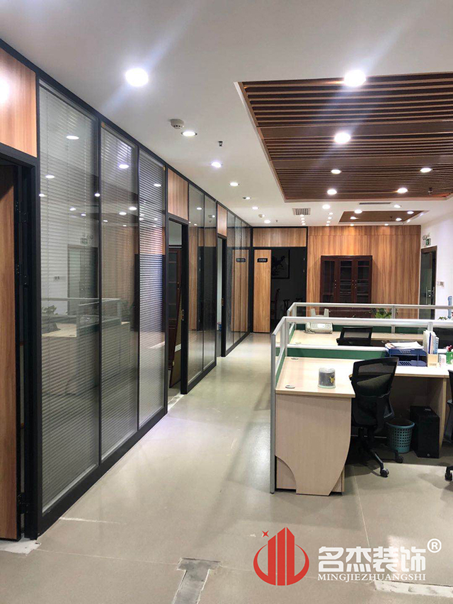 ����װ����ƹ�˾