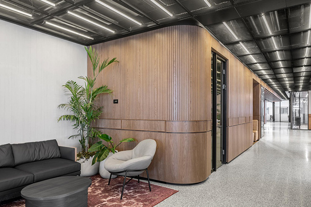 ����װ����ƹ�˾