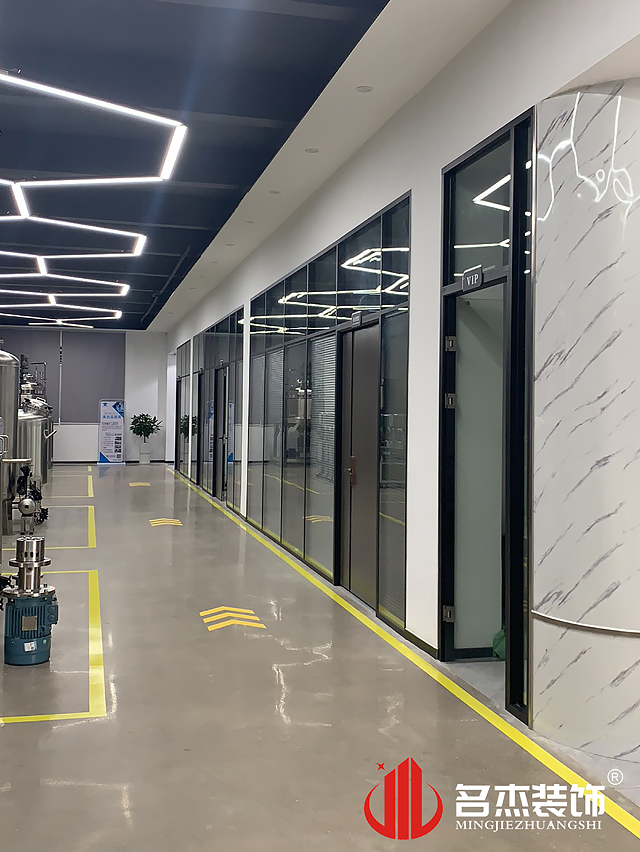 ����װ����ƹ�˾