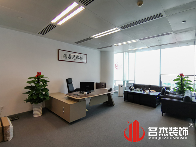 �ۻ���װ�����