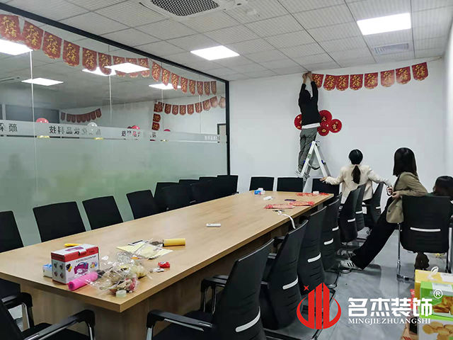 �칫����װ�����