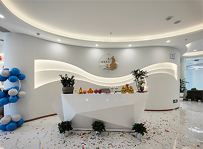 ������������Ƽ��칫װ����ĿԲ���깤