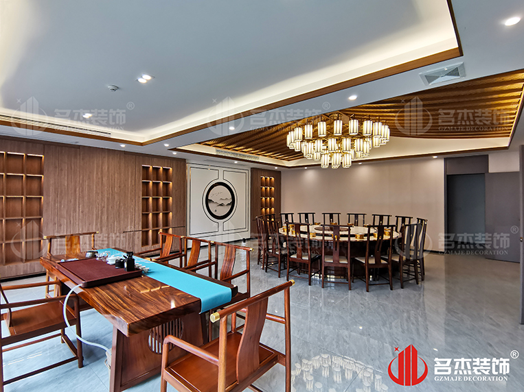 �Ӵ���װ�����