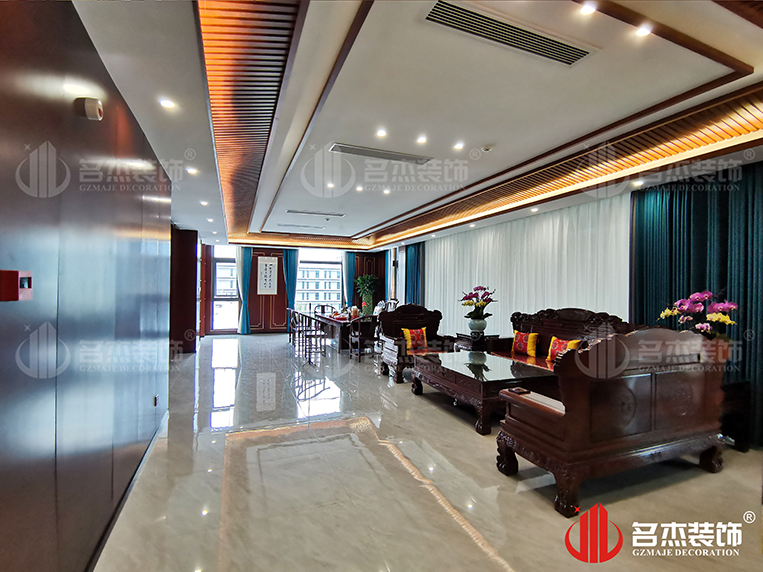 ���³��Ӵ���