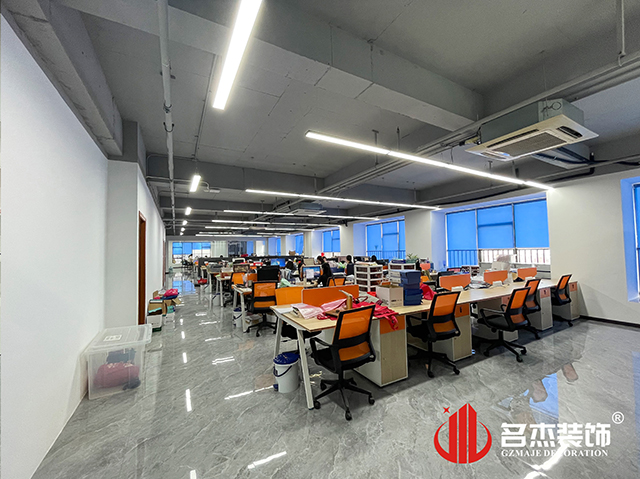 ����2121�Ƿ�װ����ƹ�˾ͼ��