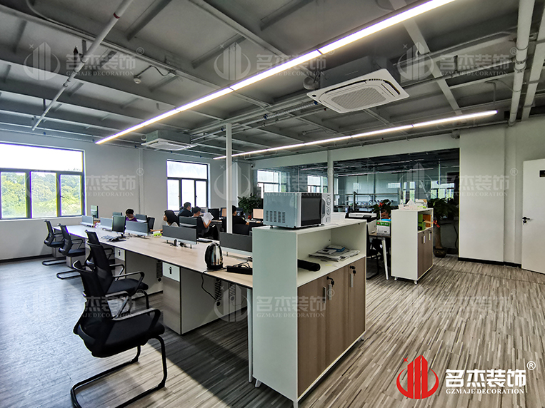 ����2121�Ƿ�װ����ƹ�˾ͼ��