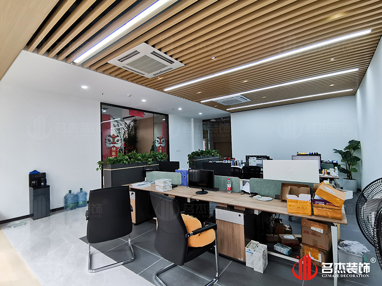 ¹ãÖÝ2121·Ç·²×°ÊÎÉè¼Æ¹«Ë¾Í¼²á