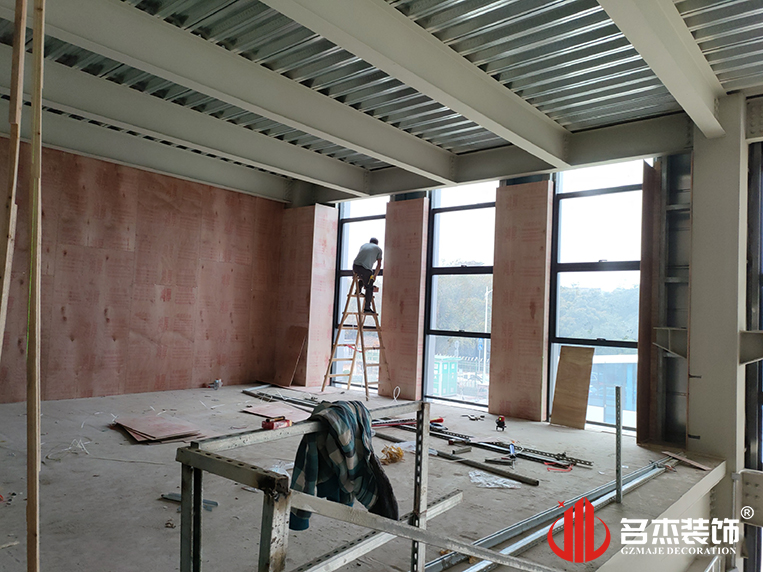 ¹ãÖÝ2121·Ç·²×°ÊÎÉè¼Æ¹«Ë¾Í¼²á