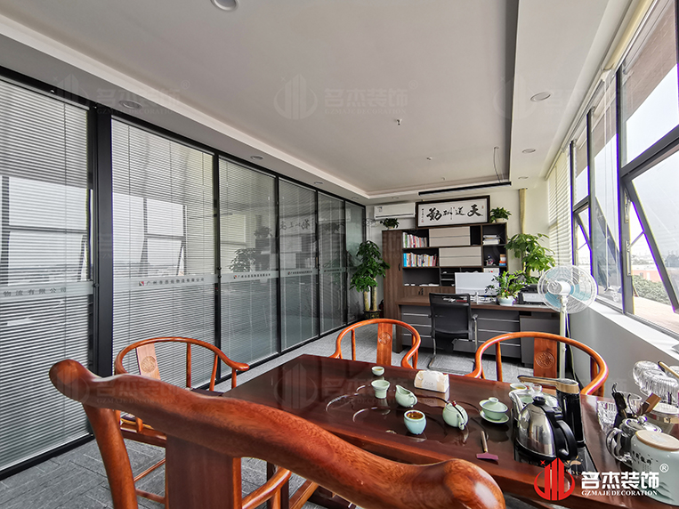 ¹ãÖÝ2121·Ç·²×°ÊÎÉè¼Æ¹«Ë¾Í¼²á