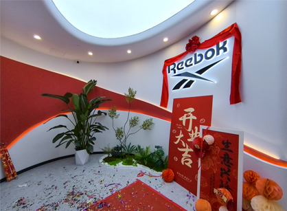 �Ϻ��в���ҵ���ܲ��깤��������������������ҵ������